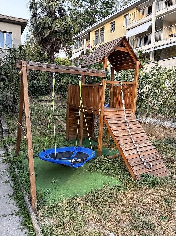 Casette per bambini: Parco giochi  – Usato da Morbio Inferiore venduto da spo_9h7r