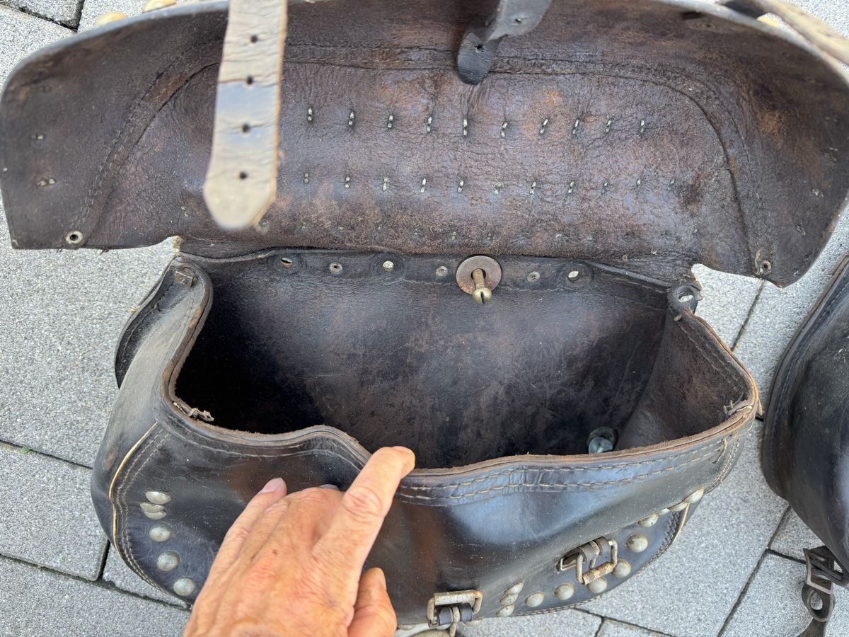 Harley-Davidson Tutti i ricambio per moto: Satteltaschen Panhead Harley Oldtimer Leder – Usato da Aathal-Seegräben venduto da Romeo8607 3