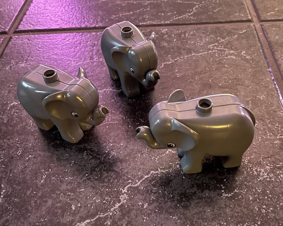 Lego Giocattoli: 3 Lego Duplo Elefanten – Usato da Kirchberg BE venduto da qualle01