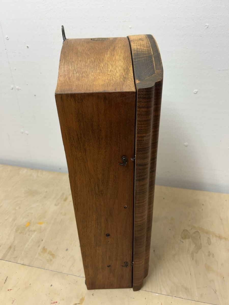 Vetrine: Wandschrank Holz mit Glasfront – Usato da Uster venduto da Stromboli7 6