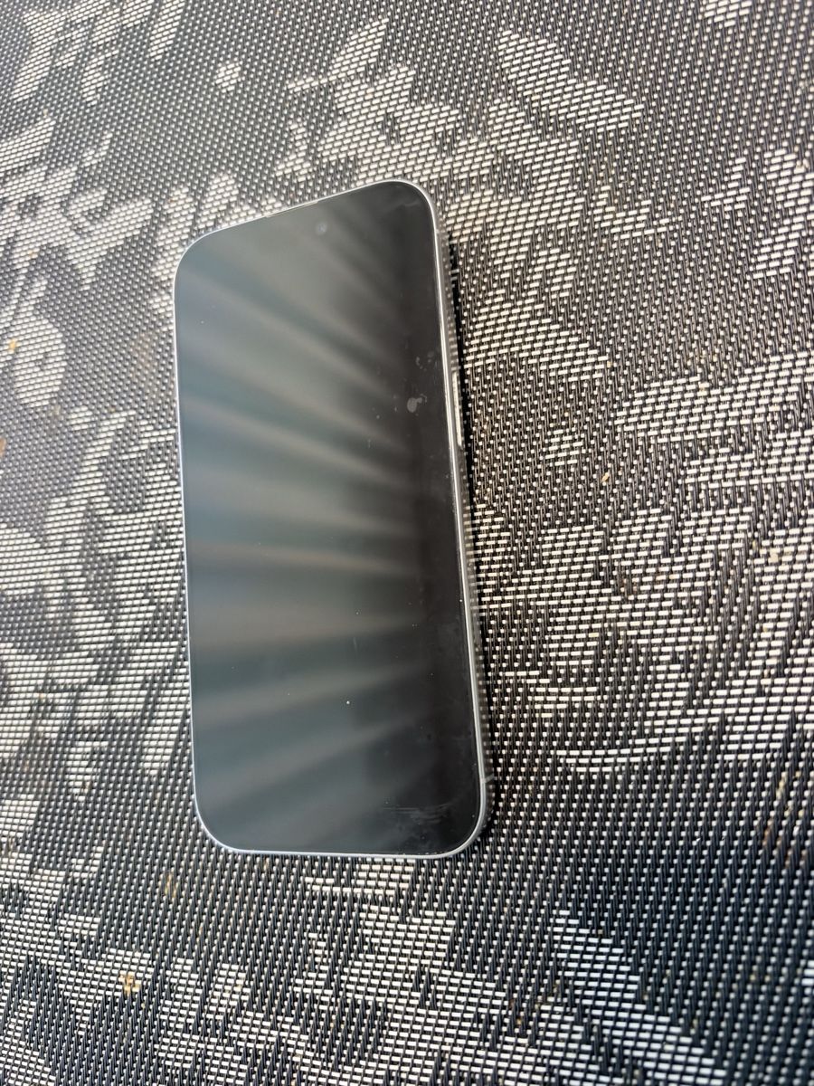 Apple Handys / Smartphones: Iphone 16 Pro, 128GB – Gebraucht aus Zollikofen von profi19