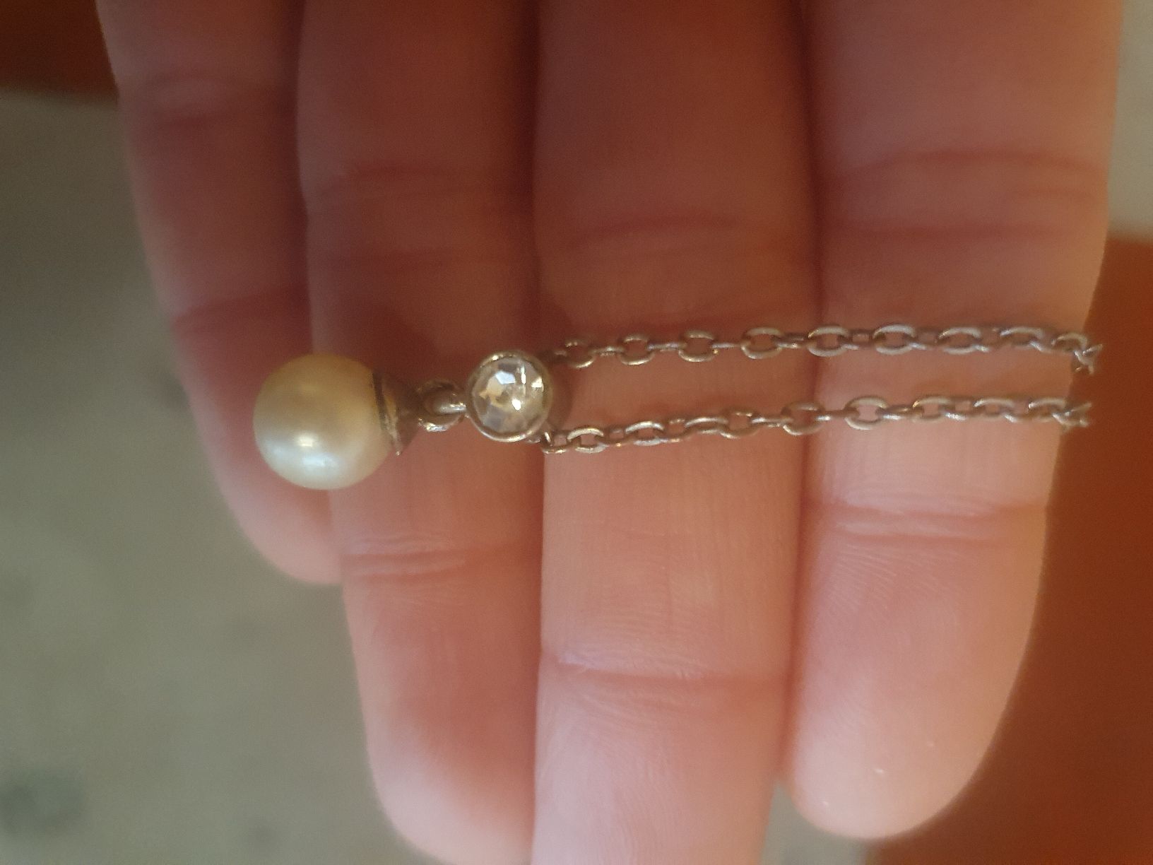 Catenine: Kette mit "Perle" – Usato da Moosseedorf venduto da Sonnenschein.. 3