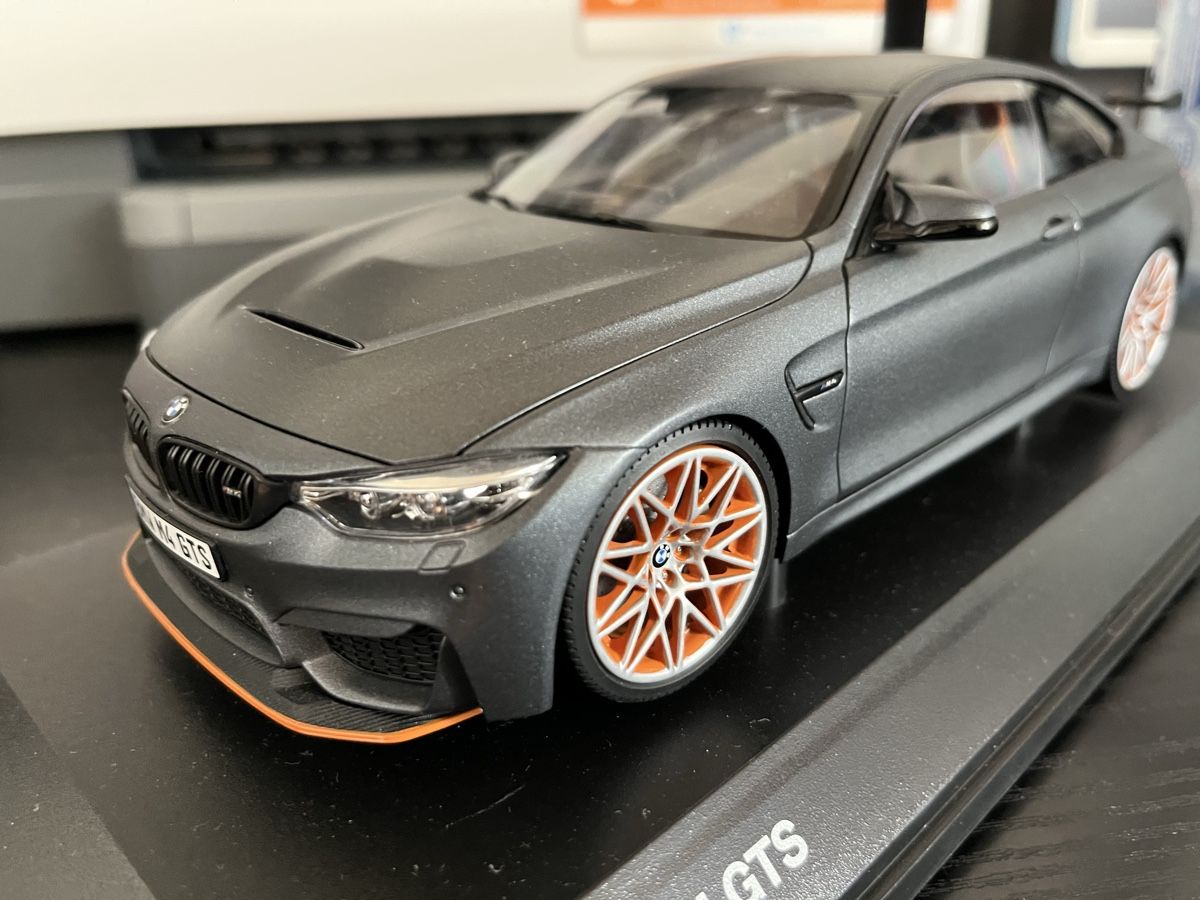 Minichamps Modellautos: BMW M4 GTS. 1:18 Minichamps – Neu (gemäss Beschreibung) aus Rümlang von Papamoll4