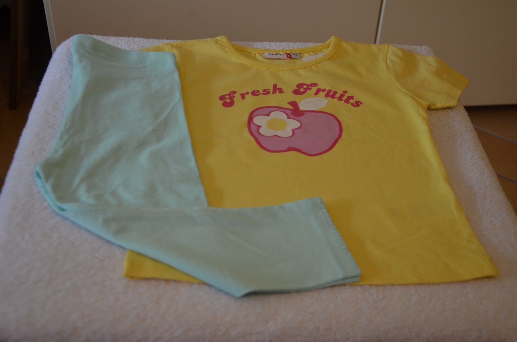 Kleiderpakete & -sets: TAILLE 110 - NEU – Neu und originalverpackt aus Chiasso von Dolly015