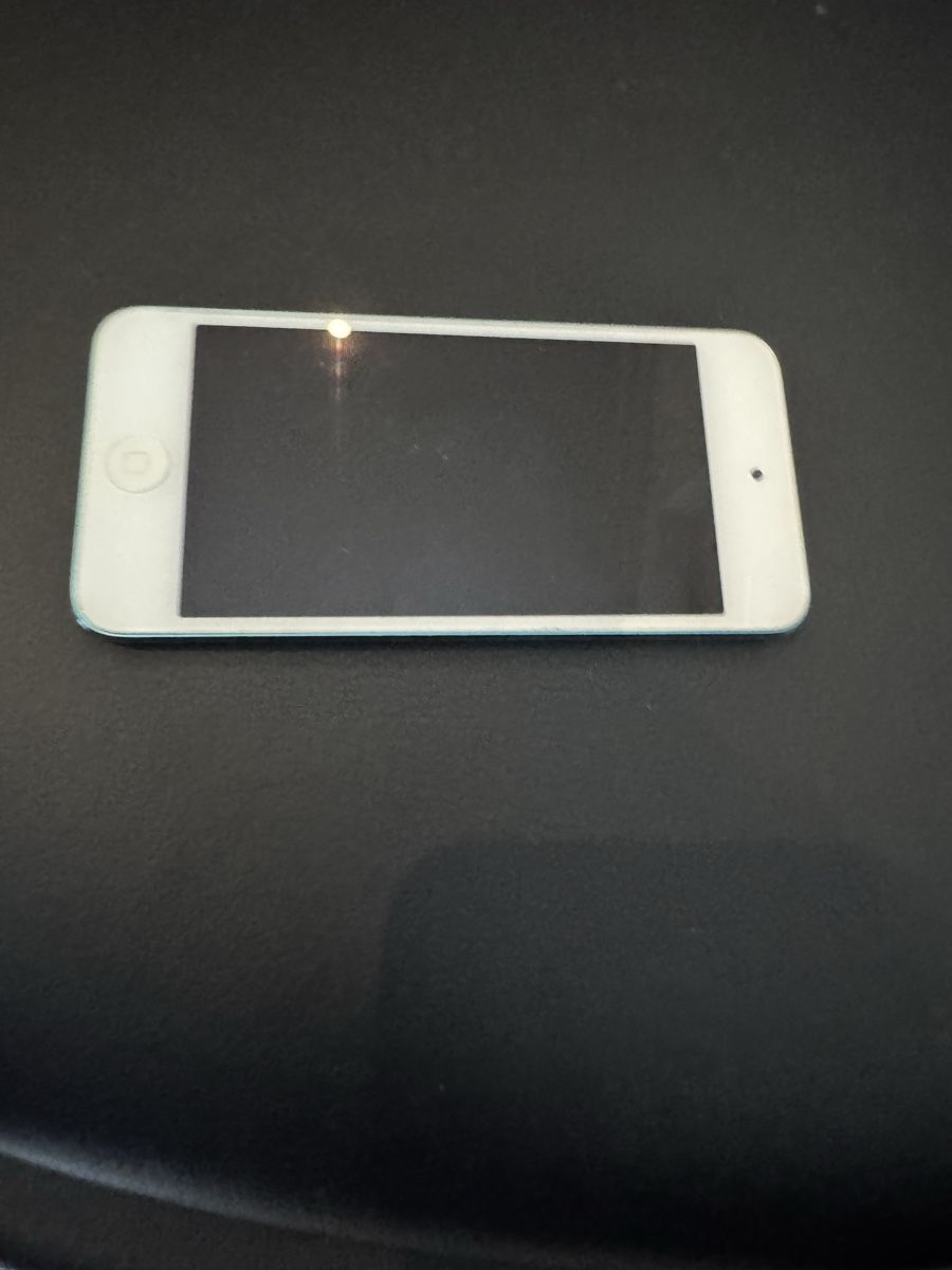 Apple Tragbarer Mediaplayer: iPod touch  – Defekt aus Biel/Bienne von Baol1 2