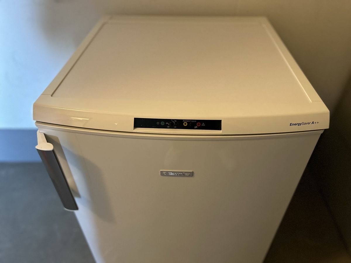 Electrolux Congelatori: Electrolux TG092 Gefrierschank (Weiss) – Nuovo (secondo la descrizione) da Binningen venduto da leo_56gh 2