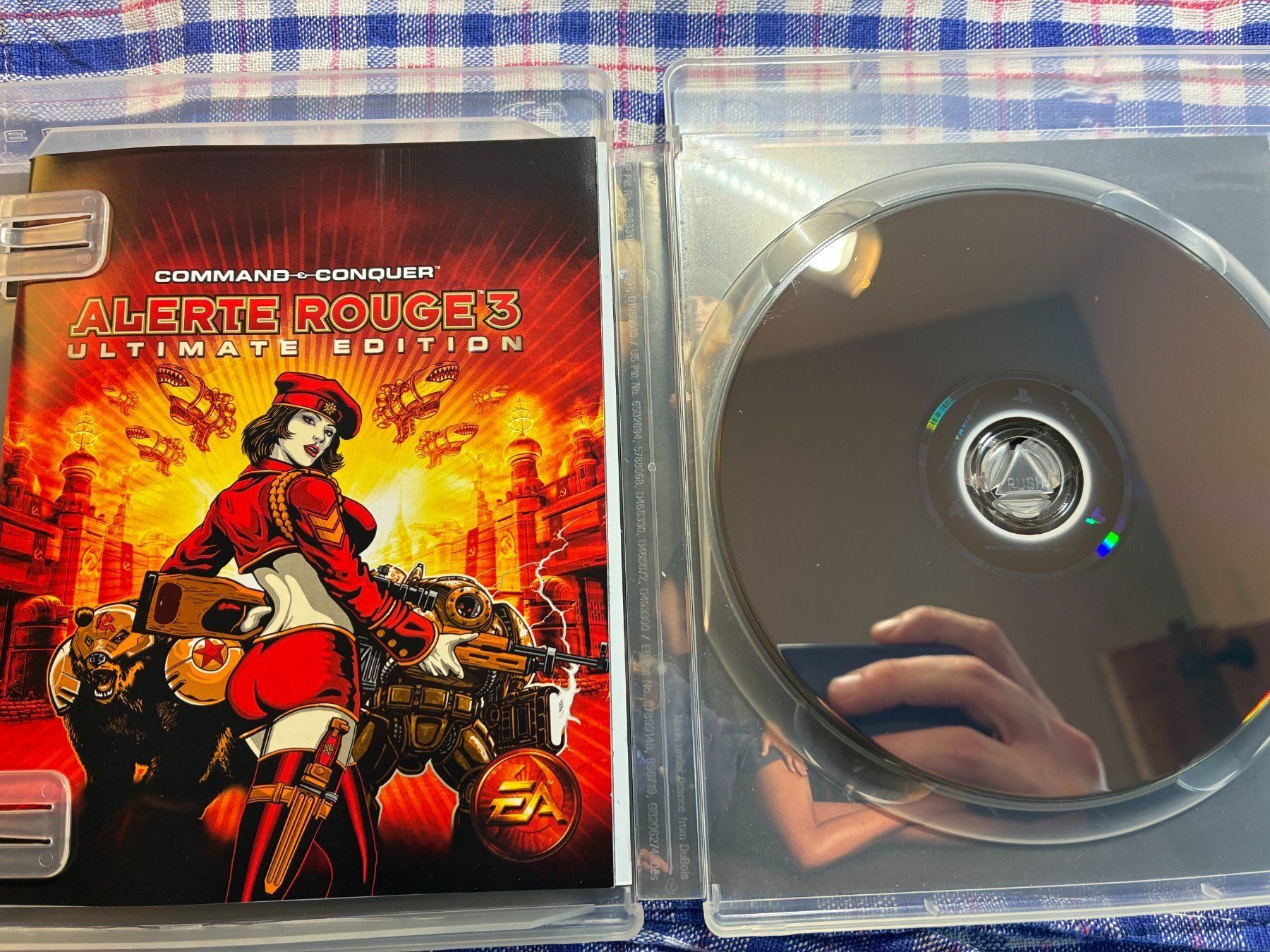 Jeux: Jeu PS3 Command & Conquer Alerte Rouge 3 Ultimate Edition – D'occasion à Le Locle par NDx 2