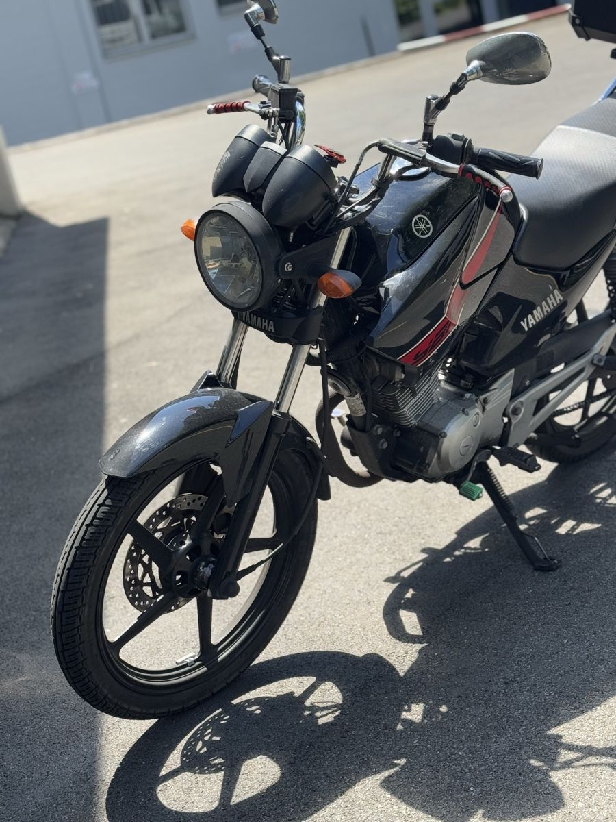 Yamaha Route: Yamaha ybr 125  – D'occasion à Luzern par ami_b9j5