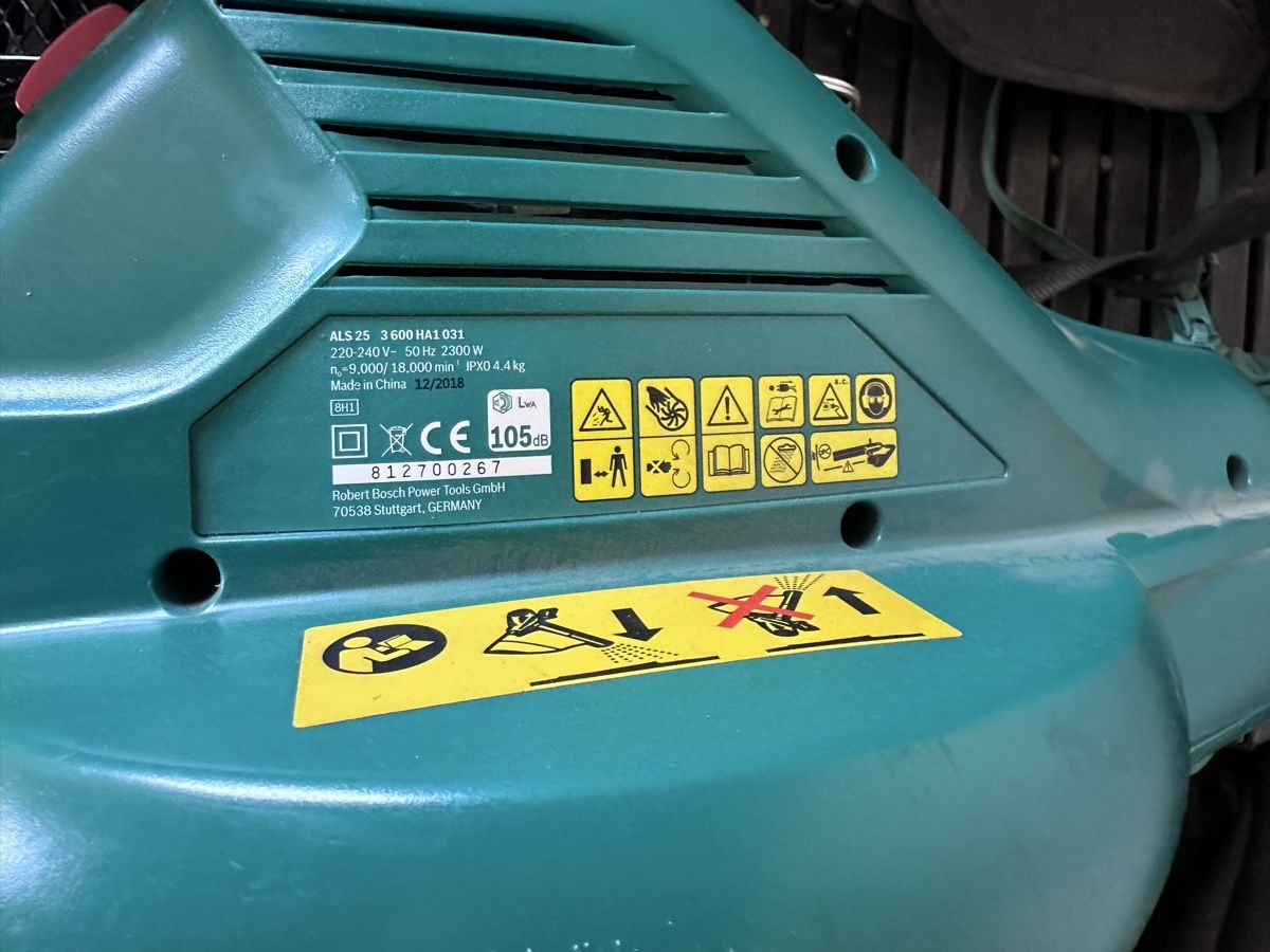 Bosch Soffiatori & Aspiratori per foglie: Elektrischer Bosch Laubbläser/Sauger ALS-25 – Usato da Aarau venduto da Ewells 2