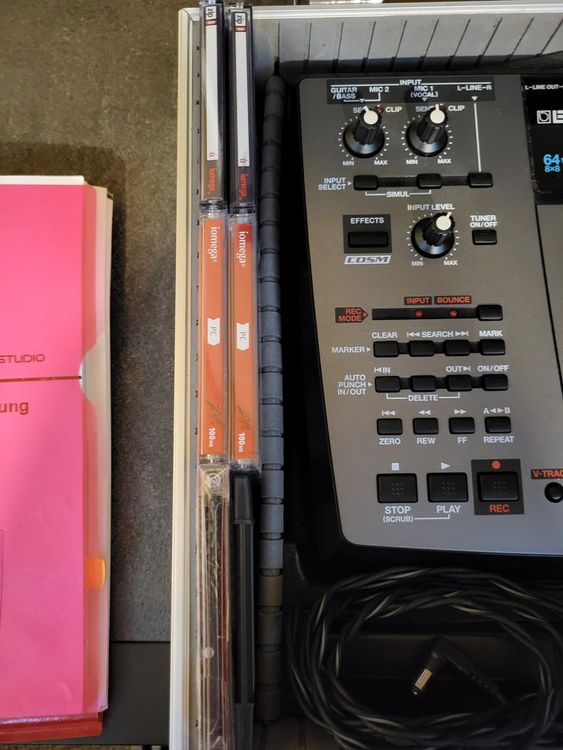 Boss BR8 Digital Recording Studio im Koffer Kaufen auf Ricardo