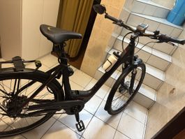 E-Bike mit Zubehoer wie abgebildet guter Zustand