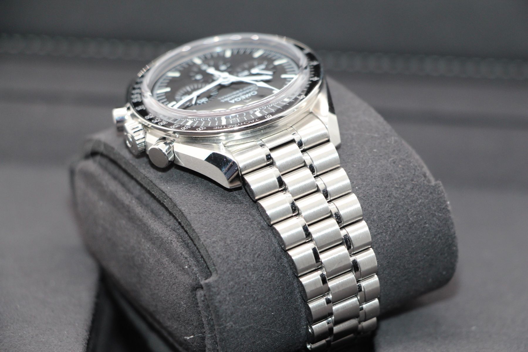 Omega Orologi: Omega Speedmaster Saphir Ref. 310.32.42.50.01.002, Full-Set – Usato da Zug venduto da eMDi_Collection 6