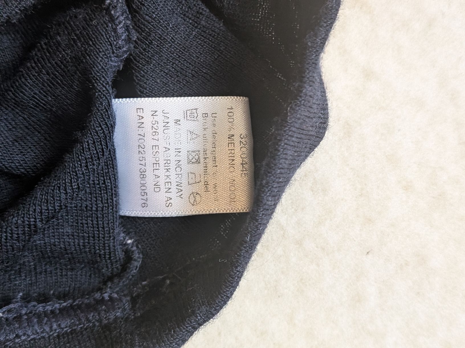 Pigiami: Merino-Pyjama Janus, Grösse 86/92 – Usato da Zofingen venduto da Droni_A 7