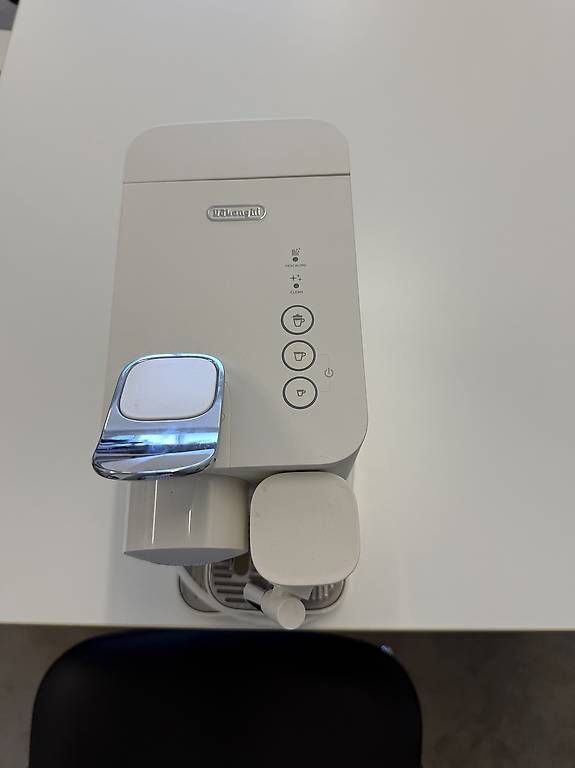 Kaffeemaschinen & Espressomaschinen: Zu Verkaufen Nesspresso DeLonghi – Gebraucht aus Tuggen von Galactus2017 1