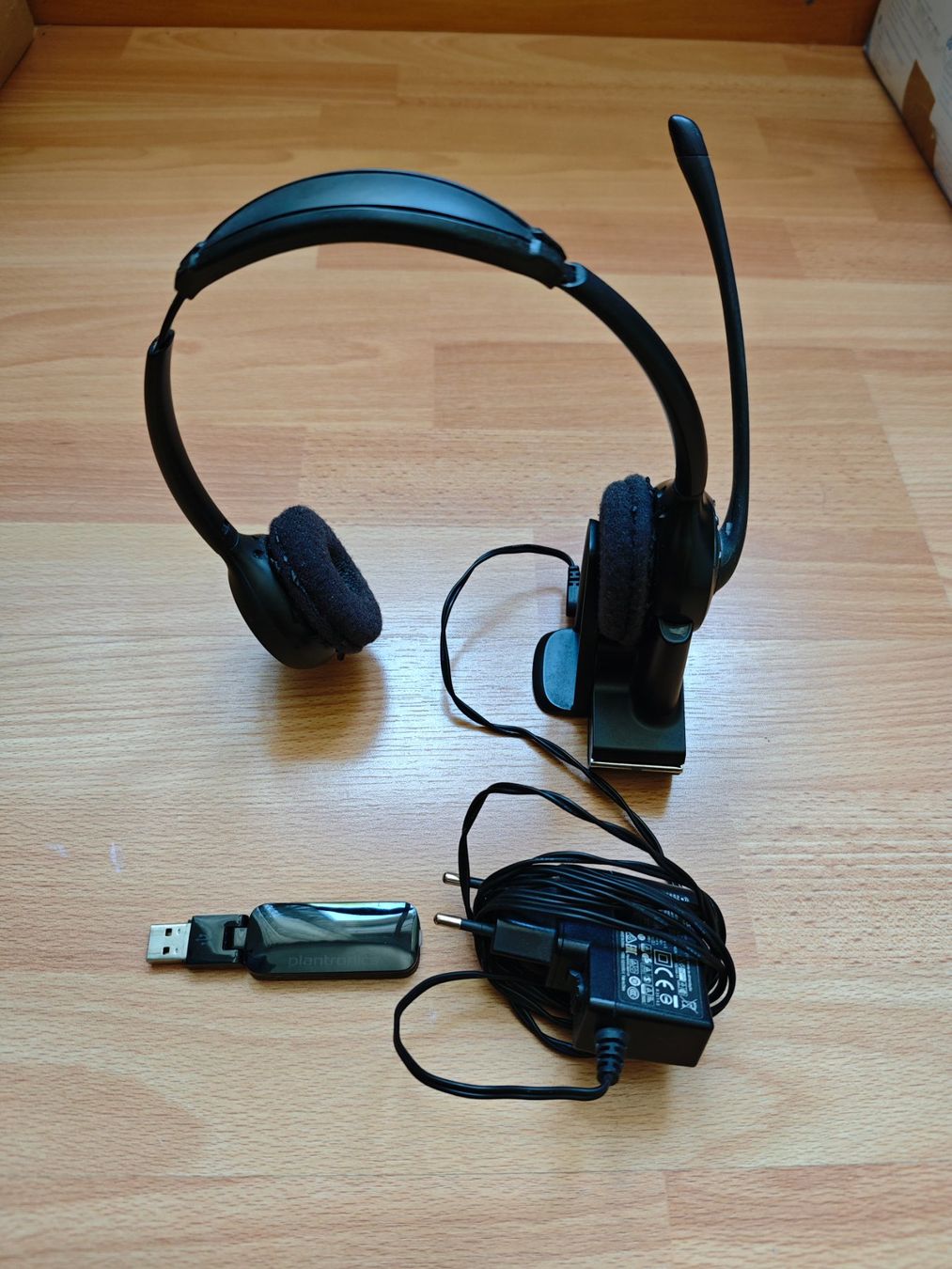 Plantronics Cuffie: Plantronics wireless Headset – Usato da Baden venduto da jkallickal 1