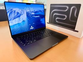 MacBook Pro 14" 64GB RAM, Space Black, M4 Max, 1TB SSD