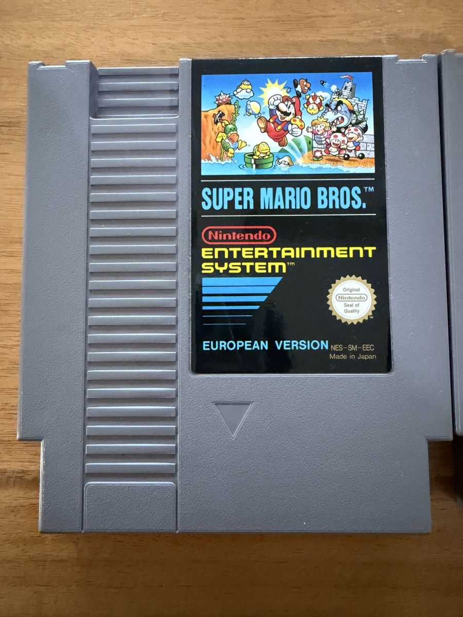 Nintendo Giochi: Super Mario Bros 1 / 2 / 3 - NES – Usato da Solothurn venduto da Luckyytee 2