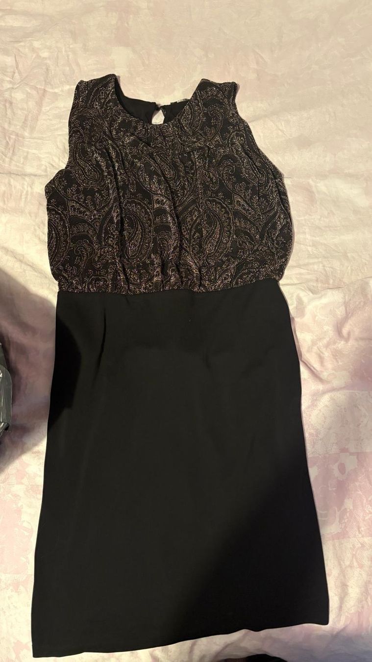 Vestiti: Schönes Kleid – Nuovo (secondo la descrizione) da Thalwil venduto da Corinne7