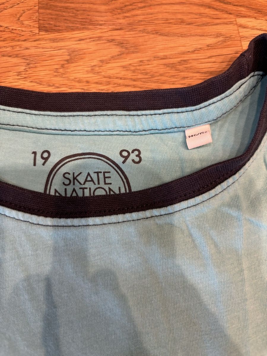 Camicie, T-shirt & Polo: Trägershirt Gr.146-152 – Usato da Oberdorf SO venduto da sa-na 1