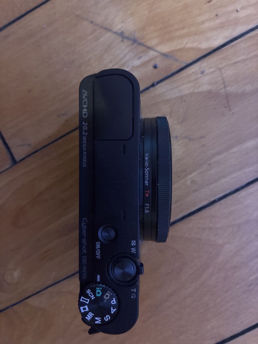 Sony Kamera: Sony Cybershot Digitalkamera dsc rx100 – Gebraucht aus Zürich von ani_8jg5 2