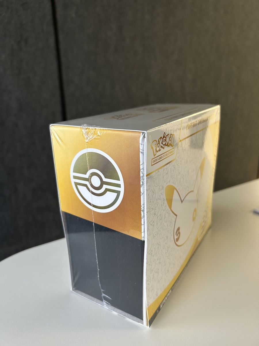 Pokémon Carte collezionabili: ETB 30th Französisch – Nuovo e nell'imballaggio originale da Pratteln venduto da dav_7ccc 1