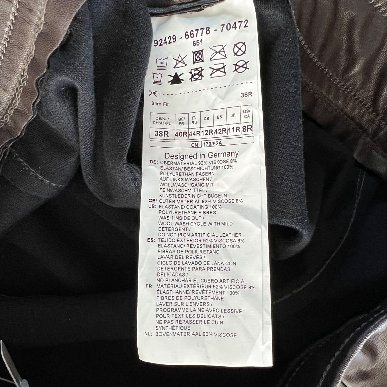 Gerry Weber Pantaloni: neue GERRY WEBER EDITION Kunstleder Hose – Nuovo e nell'imballaggio originale da Zürich venduto da ClosetQueen 9
