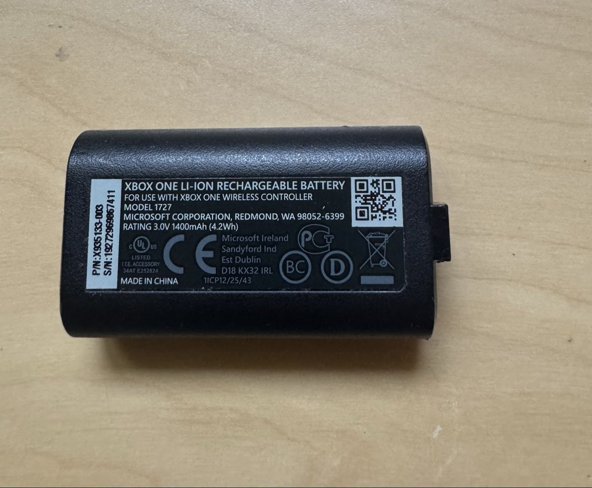 Microsoft Accus: Xbox Controller Wiederaufladbare Batterie – Neuf (Voir description) à Würenlos par rob_yx7p 1