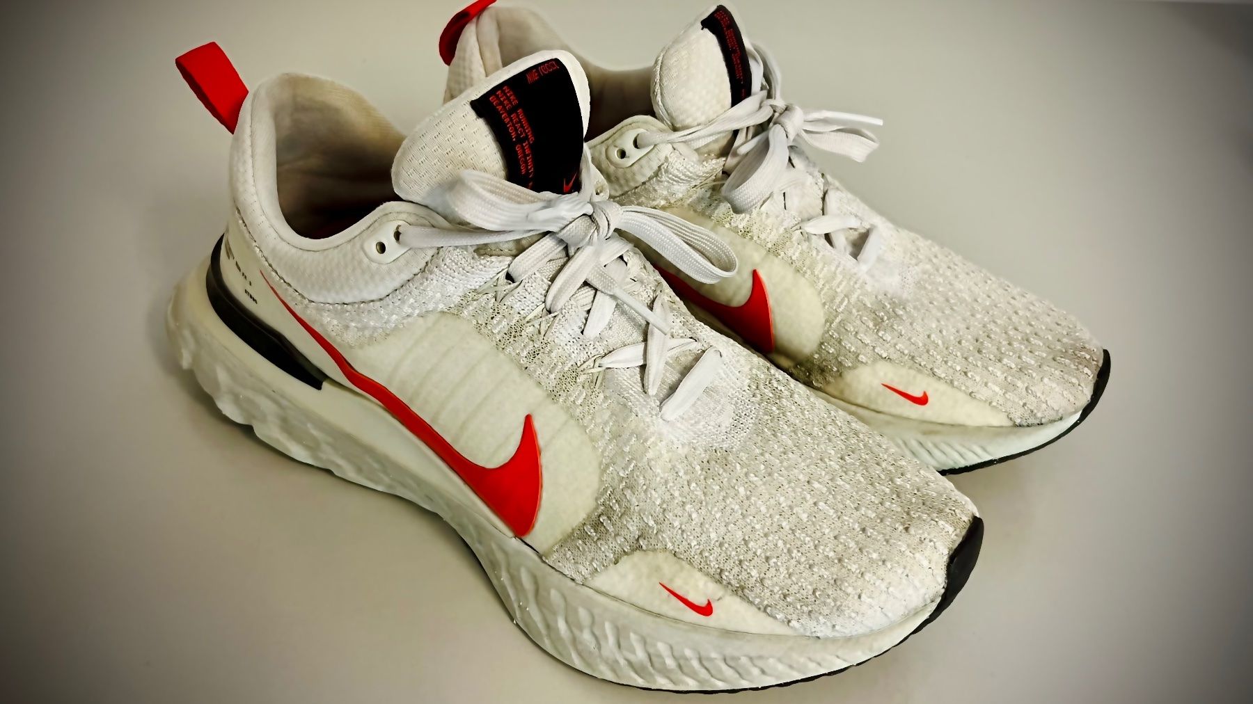 Nike Scarpe da uomo: Nike React Infinity Run Flyknit 3 Gr. 42.5 / US 9 Laufschuhe – Usato da Zürich venduto da Hypera