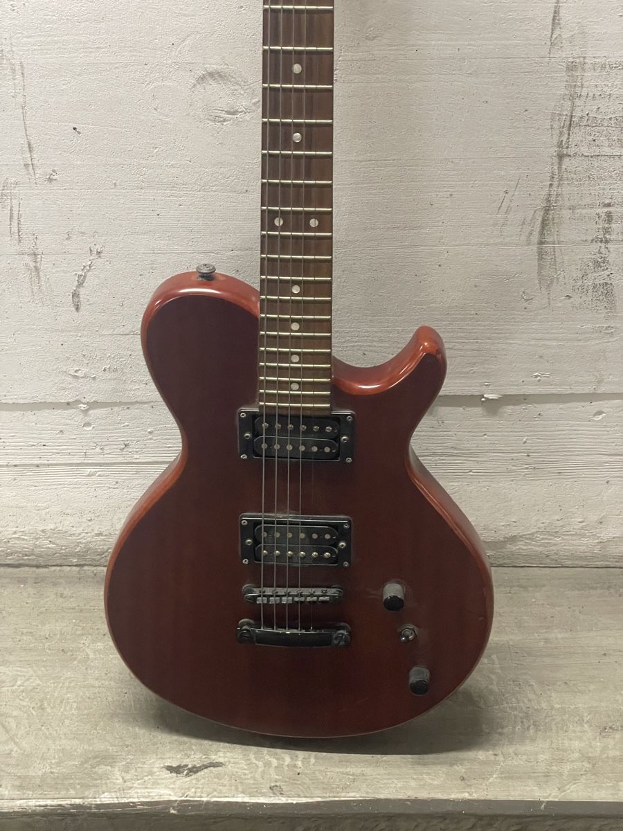 Strumenti musicali: Gitarre inkl. Verstärker – Usato da Zürich venduto da Bjthorsteinsen 4