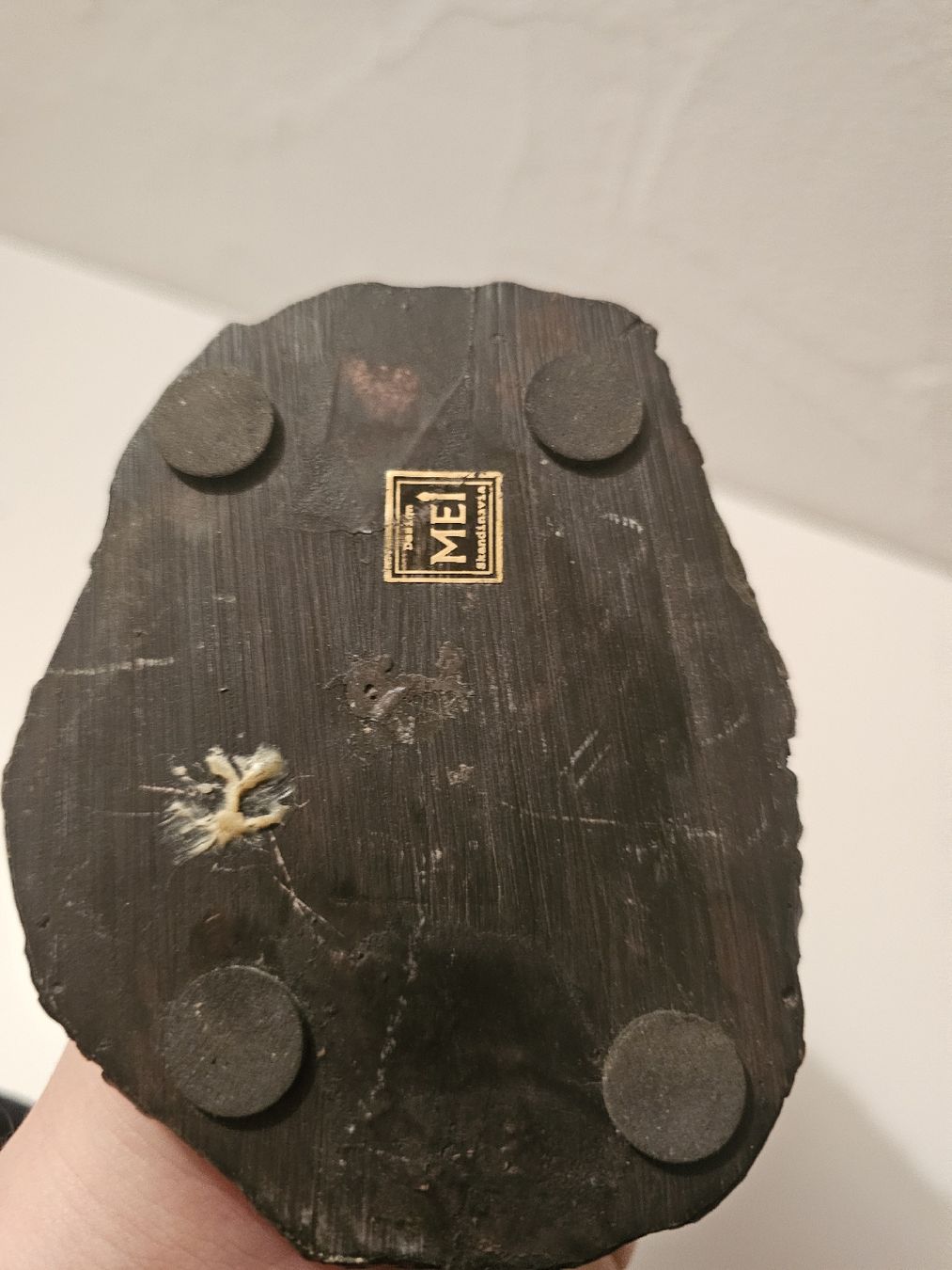 Figuren: Dekorative Frauenfigur an einen Baum gebunden – Gebraucht aus Meisterschwanden von Luluku 6
