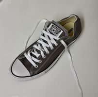 Graue Converse All Stars Gr. 42.5 - Ideal für den Frühling!