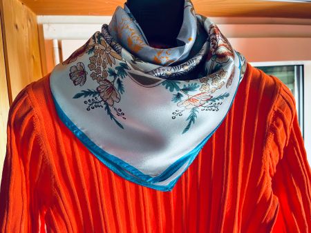 Seiden-Foulard 88 x 88 cm, neu