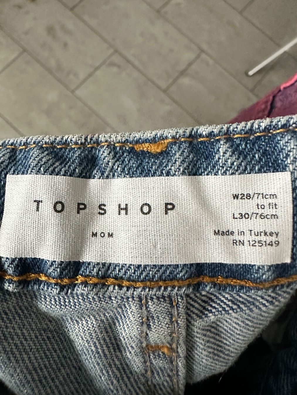 Topshop Jeans: Jeans Topshop W28 – Nuovo (secondo la descrizione) da Bolligen venduto da chaetzli1133 2
