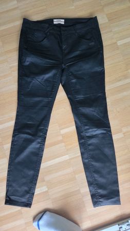 Schwarze Lederimitat Hose von G-Star Grösse 29/32 , neu