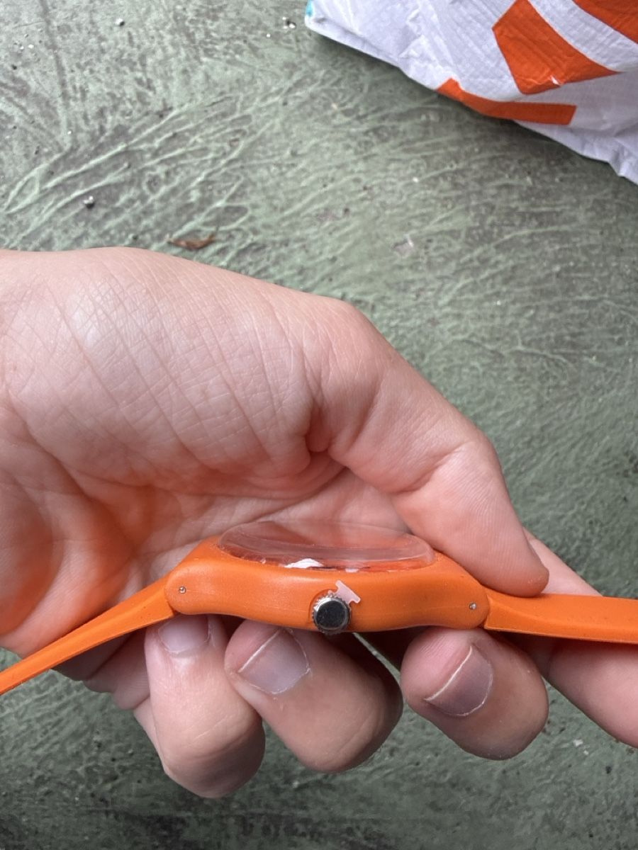 Orologi: Orange Dunkin' Donuts Uhr - Sammlerstück – Nuovo (secondo la descrizione) da Matten b. Interl venduto da roc_292h 2