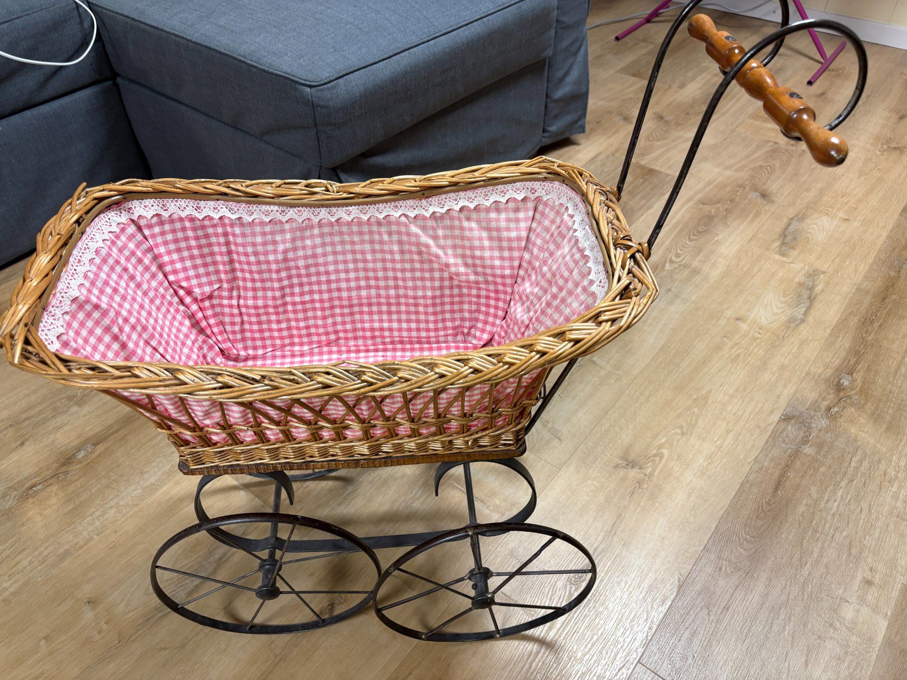 Carrozzine per bambole: Puppenwagen – Usato da Ehrendingen venduto da Salix25