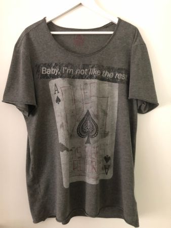 GUESS T-Shirt Gr. XL