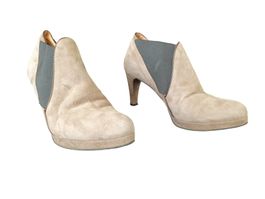 JOHN GREY Pumps