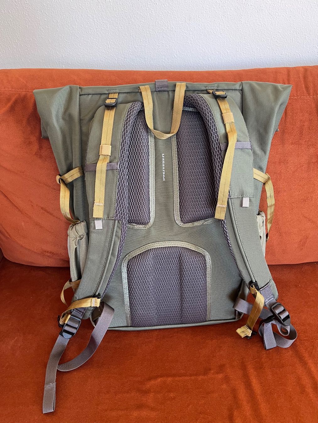 Sandqvist Zaini: Sandqvist Forest Hike Rucksack – Nuovo (secondo la descrizione) da Zürich venduto da aerohead 1