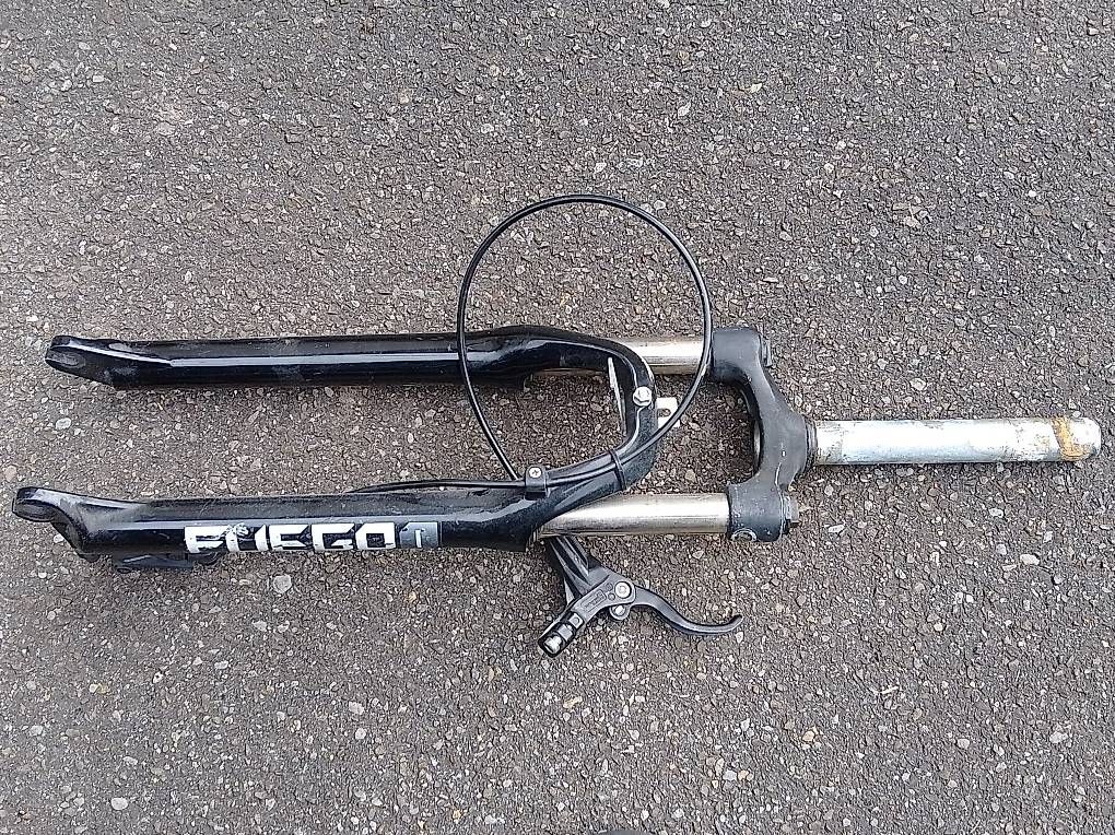 Ersatzteile: Velogabel Fuego gefedert mit Bremshebel 26 Zoll – Gebraucht aus Kriens von Geduldsfaden