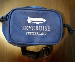 Praktische Gürteltasche Blau Skycruise Switzerland für Reise