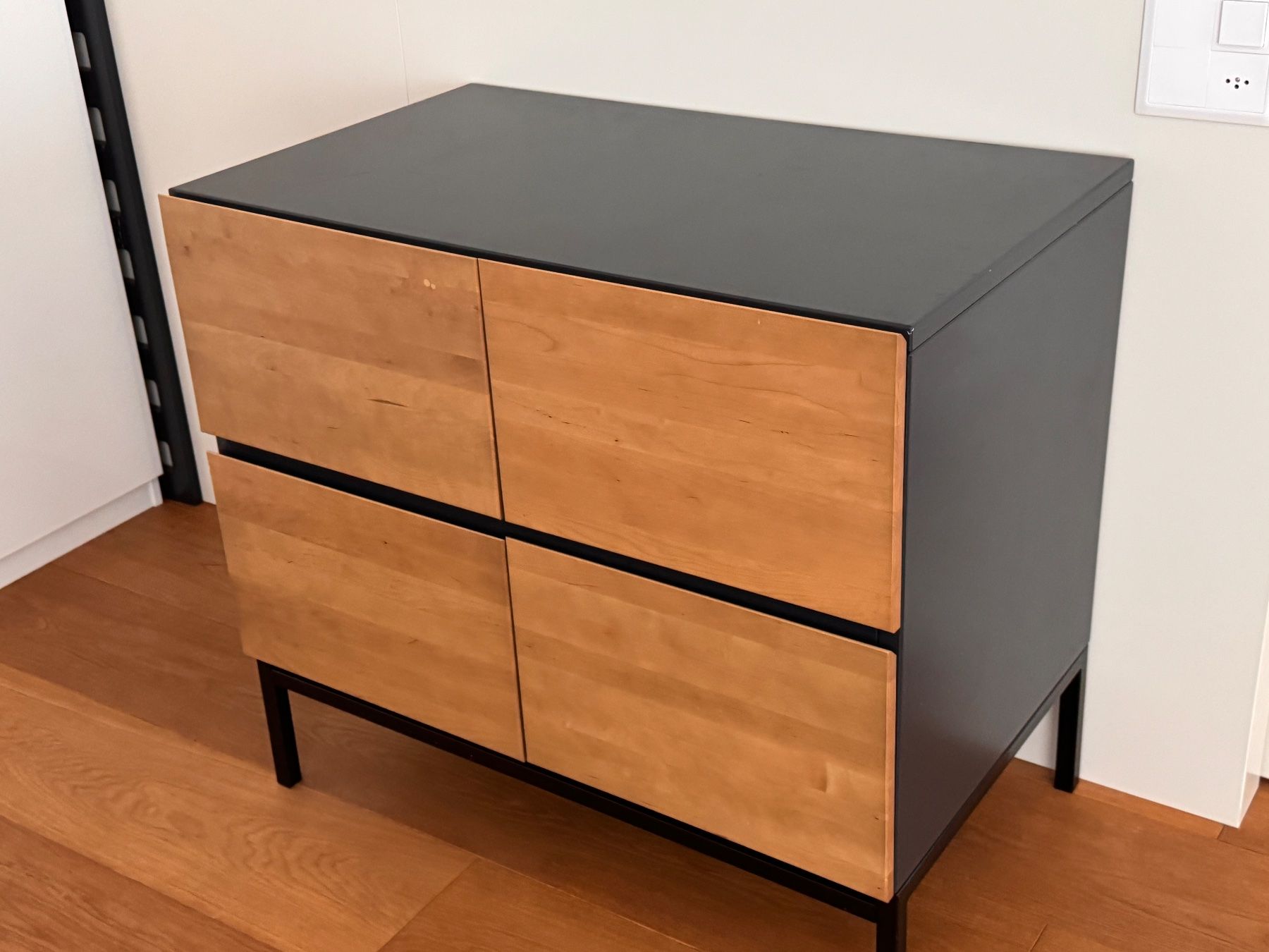 Quax Tables à langer & accessoires: Quax Kinderbett und Wickelkommode – D'occasion à Risch par Bretorianer 4