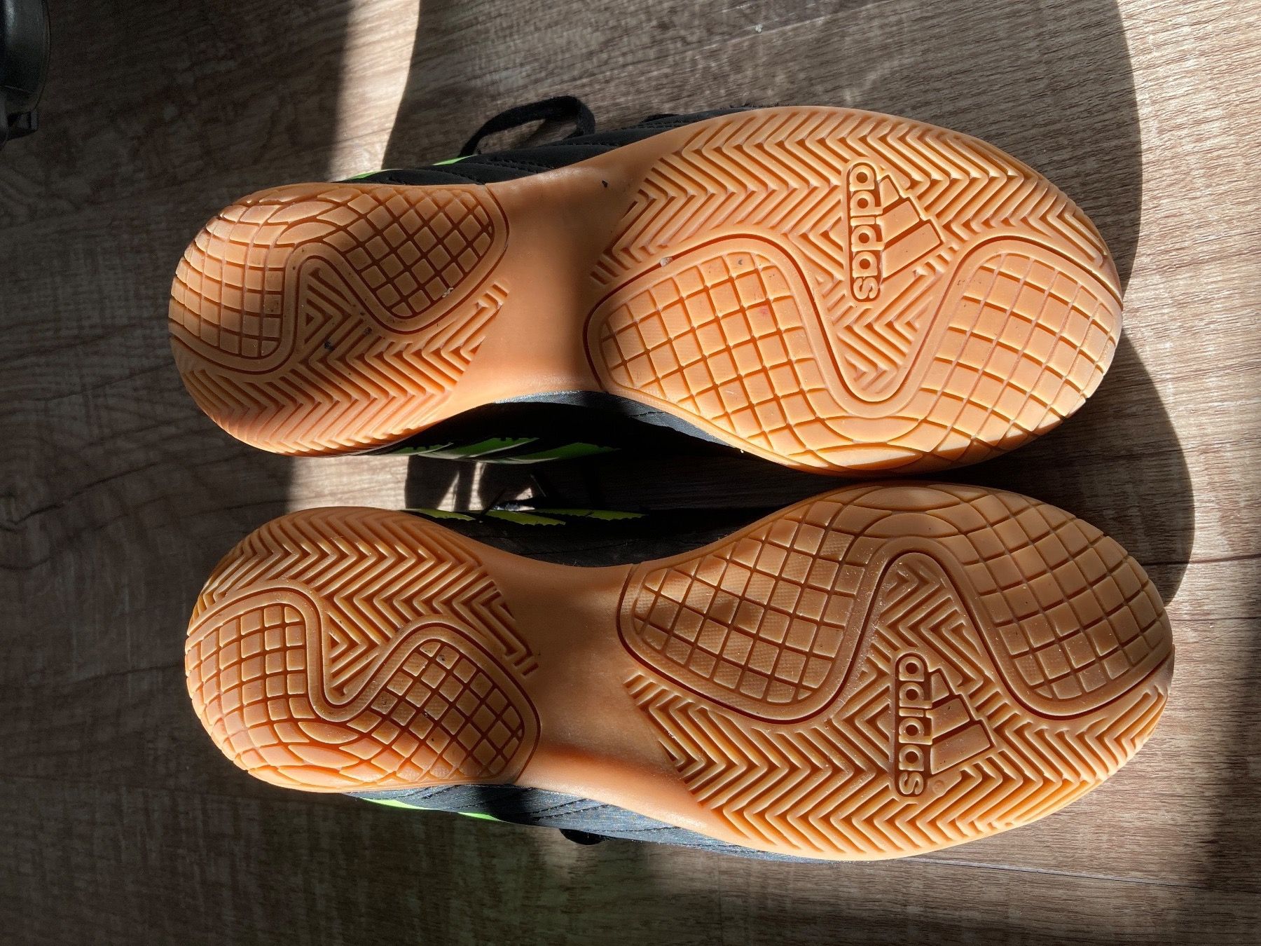 Adidas Scarpe per ragazzi: Hallenturnschuhe Gr 36 – Usato da Winterthur venduto da niemim 7
