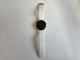 Garmin Vivoactive 4s (défectueuse) et accessoires 
