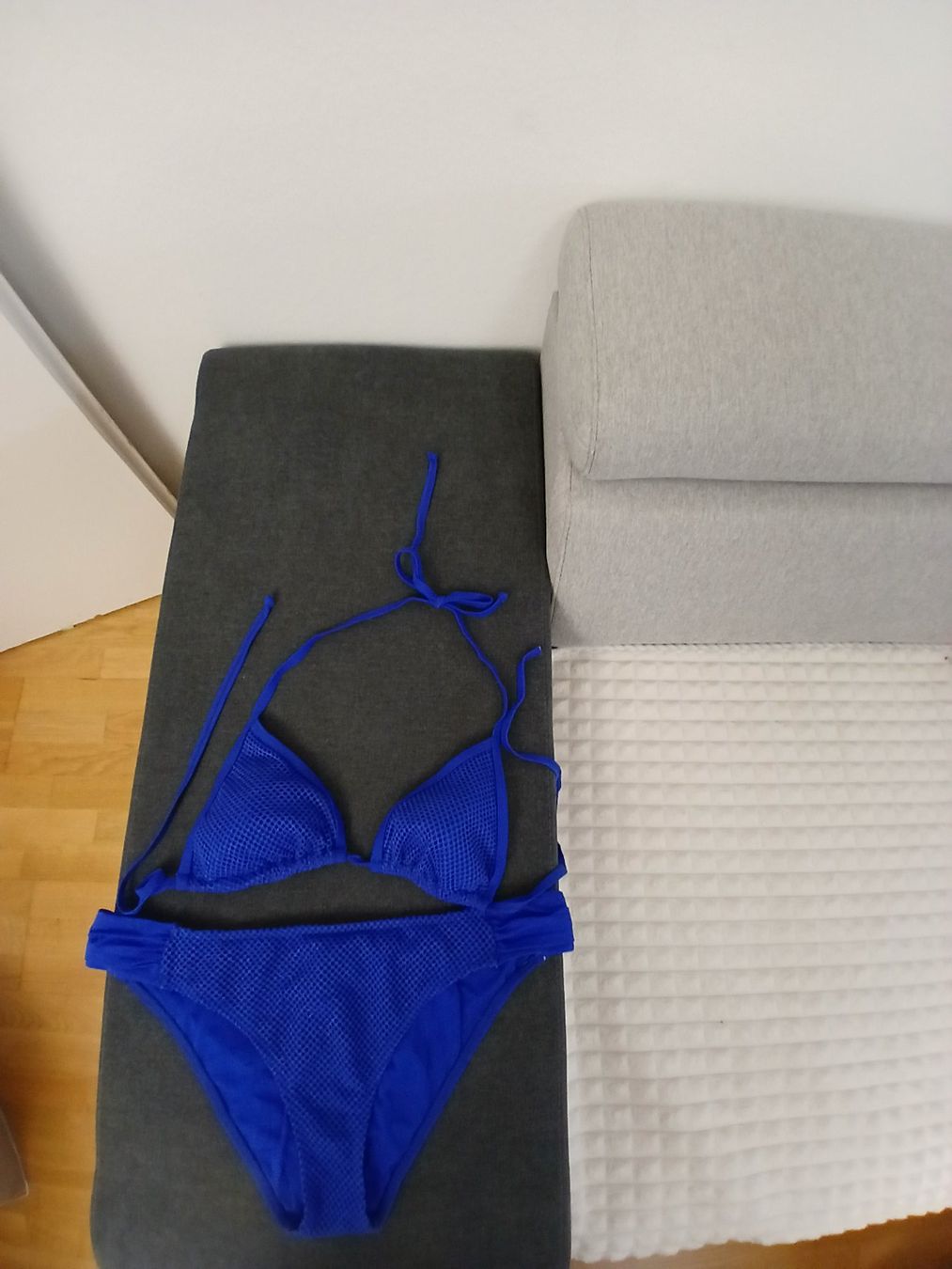 Costumi da bagno & Bikini: 4 Stk Sommer Bikini Set Grösse L - Pink Spitze – Usato da Glattbrugg venduto da fin_66d8 2