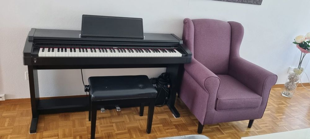 Hp1700l roland deals digital piano