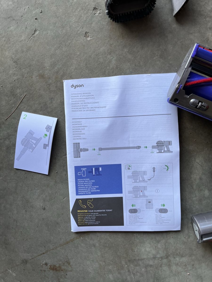 Dyson Aspirapolveri & Accessori: Dyson V10 Absolute Staubsauger mit Zubehoer – Difettoso da Schötz venduto da RcK1994 3