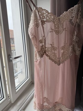 INTIMISSIMI - Lace Slip Dress / Chemise - Dusty Pink with Fl