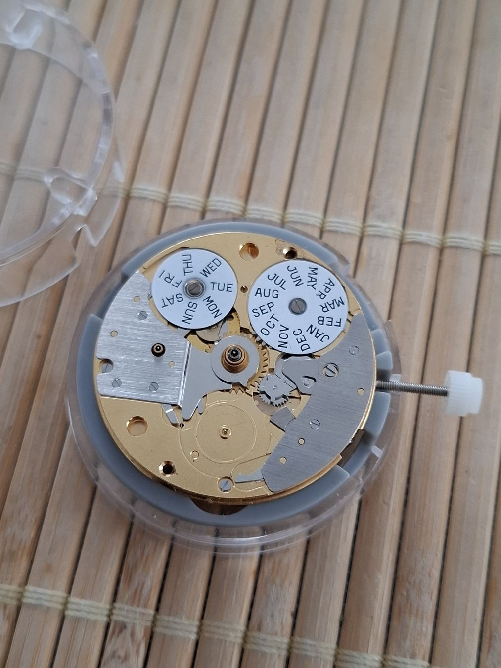 Universal Genève Orologi: Universal Genève Eta 7751 – Usato da Le Locle venduto da Lapidary.Duc