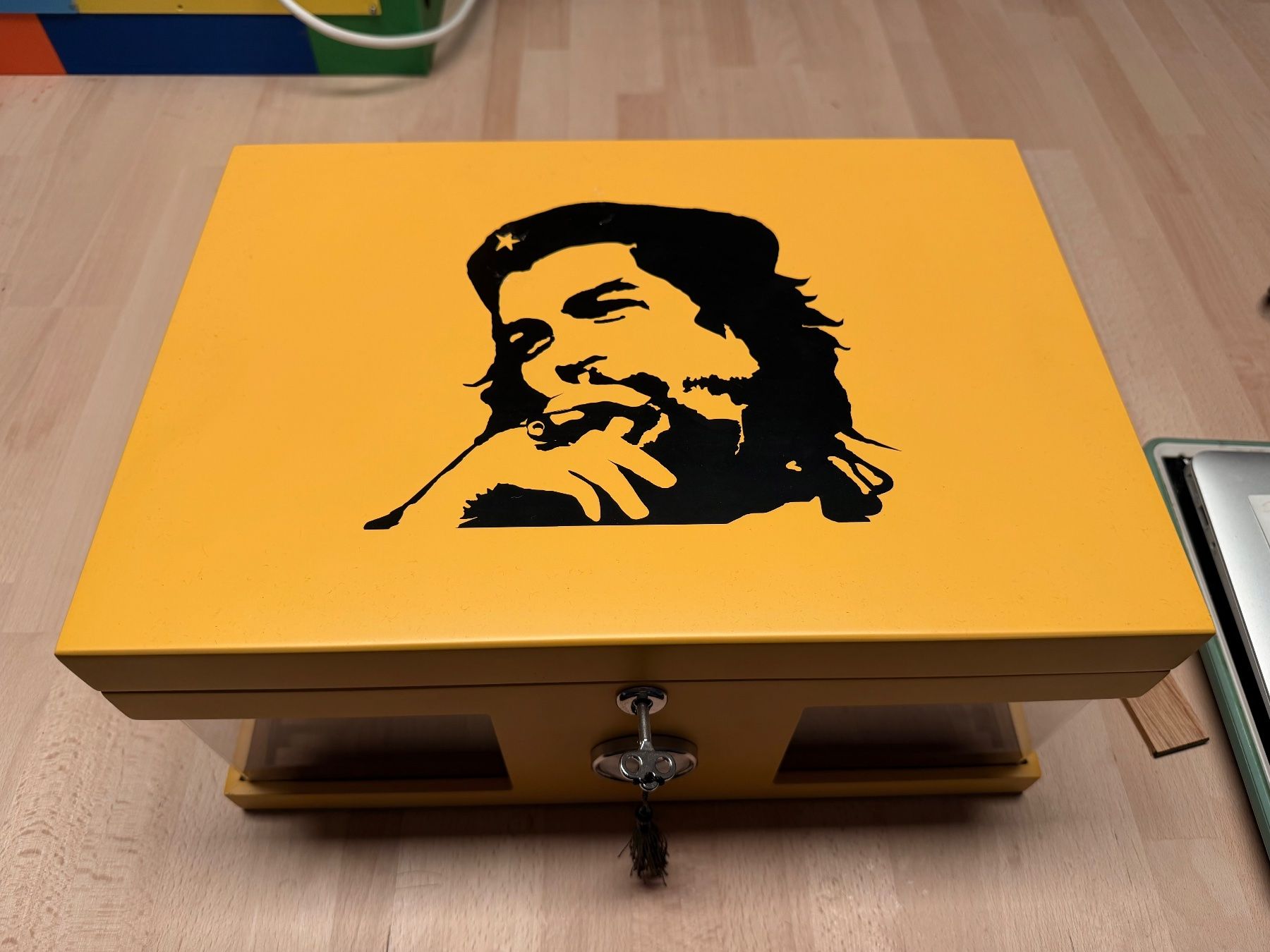 Humidor per sigari: Humidor - Big Che – Usato da Watt venduto da krom01 3